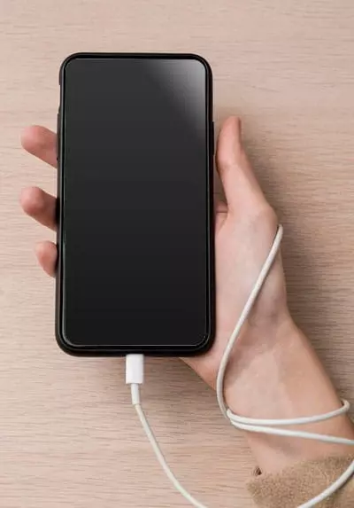 Phone Life : réparation charge téléphone